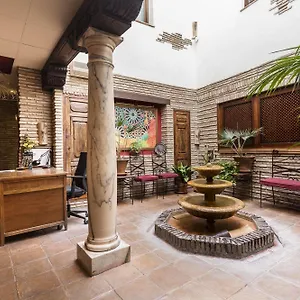 Apartamento Arte Vida Suites&spa, Granada