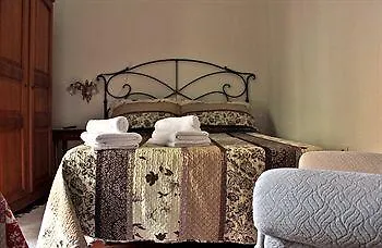 Pension Venecia Gomerez Granada