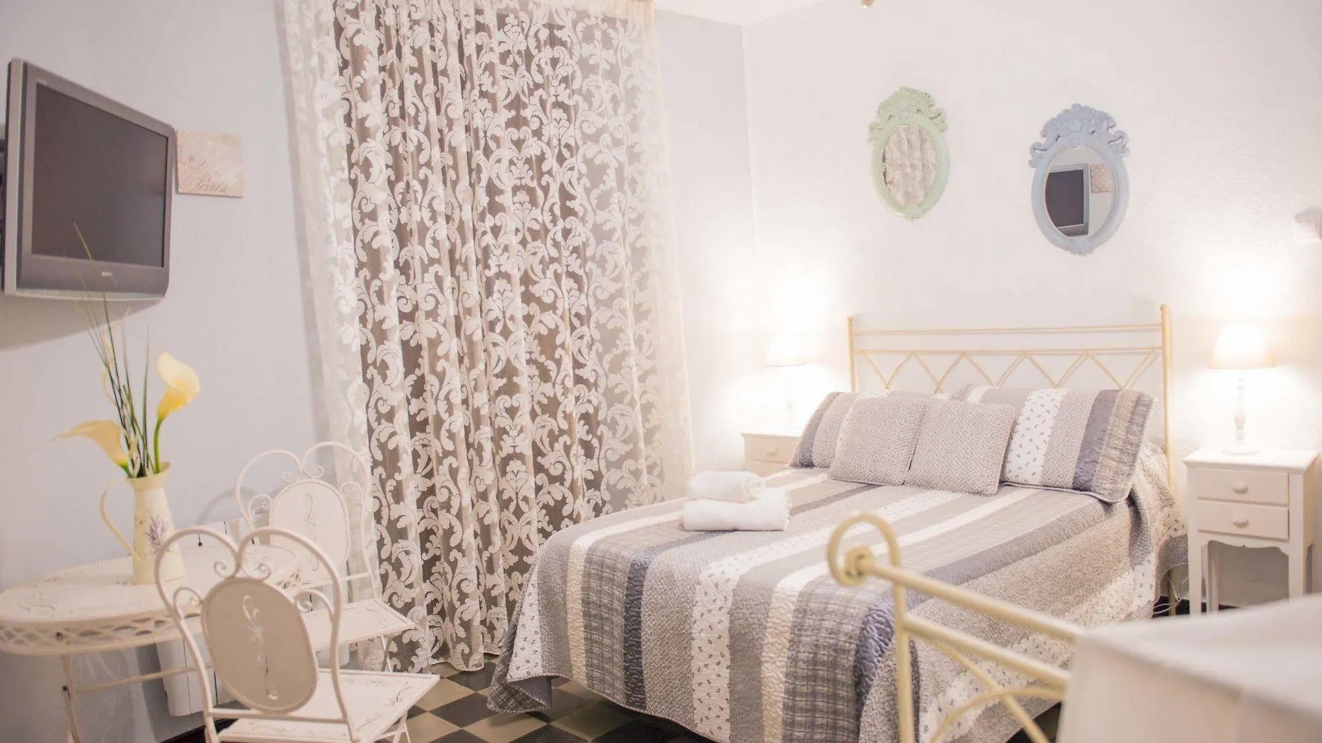 Pension Venecia Gomerez 0*, Granada Spain